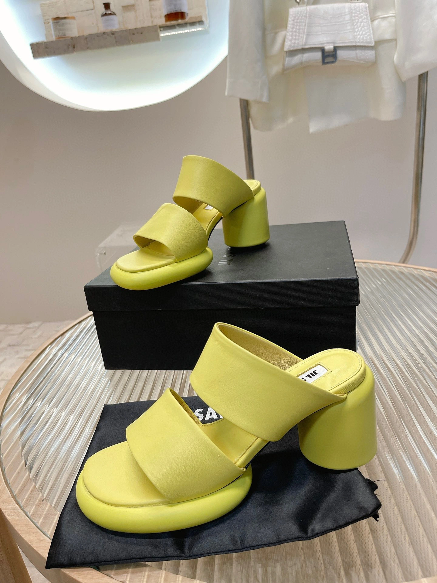 coco-- Heel height8cm. 2.5cm 4colour item : B-X034B1360L-4